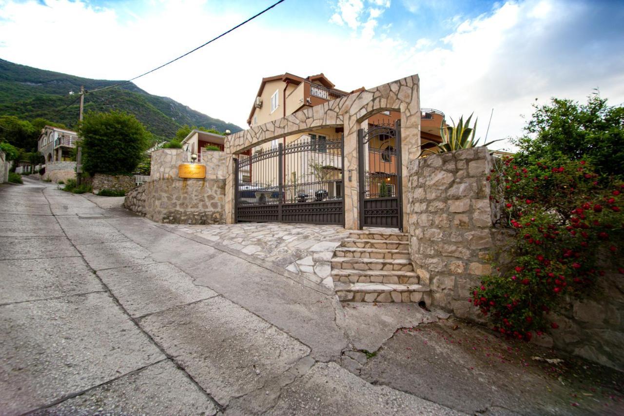 Mejic Apartments Kotor Ngoại thất bức ảnh